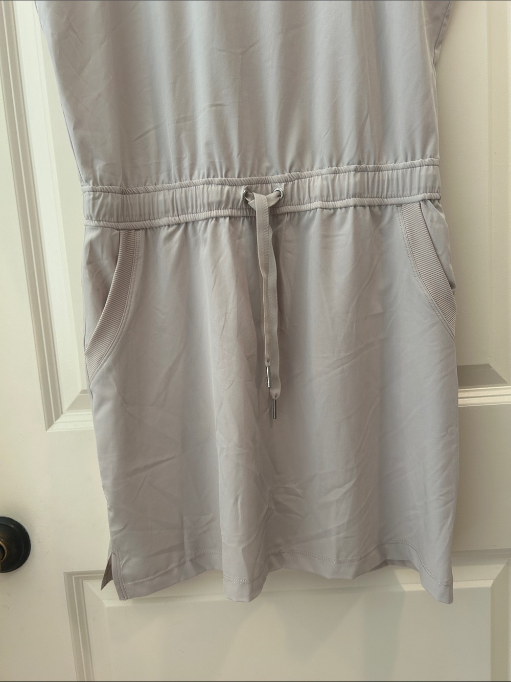 Calvin Klein Performance Sleeveless Drawstring Dress 12% Spandex pockets S beige - Picture 5 of 10